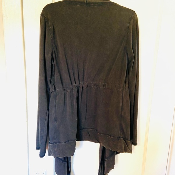 New Balance Yoga Cardigan Bleach Wash Size Large - Picture 6 of 8